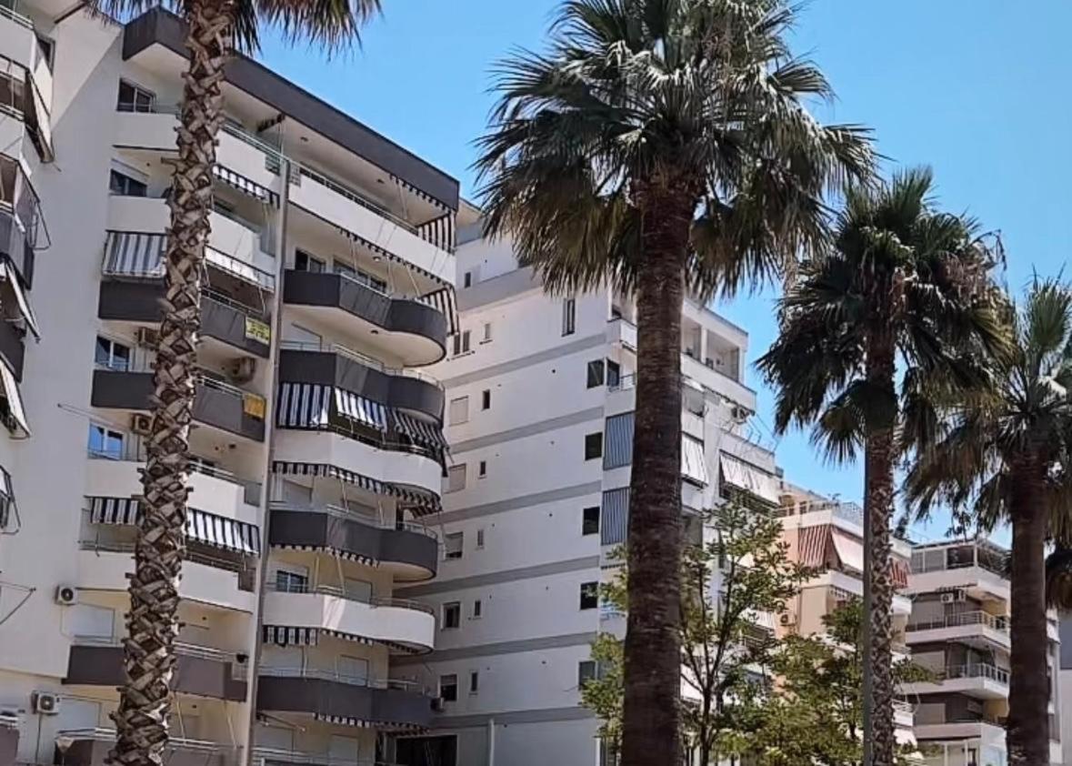 Durres Strand Direkt Am Meer Exterior photo